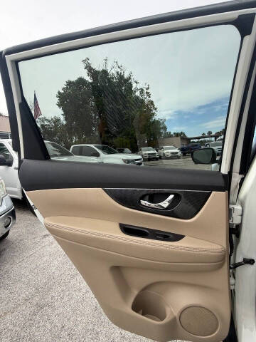 2015 Nissan Rogue SL
