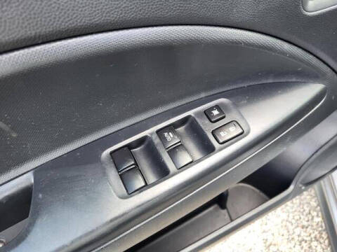 2023 Mitsubishi Mirage LE