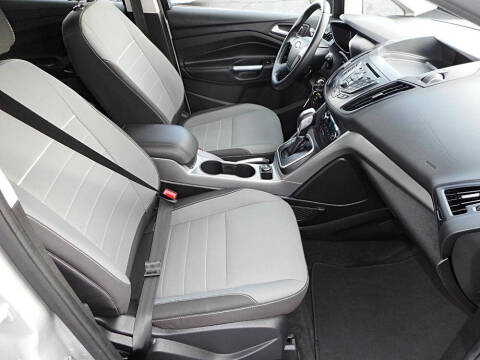 2015 Ford C-MAX Hybrid SE