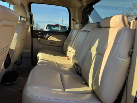 2013 Chevrolet Avalanche LTZ Black Diamond