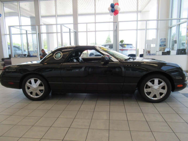 2002 Ford Thunderbird Deluxe