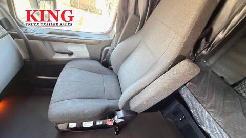 2024 Freightliner Cascadia