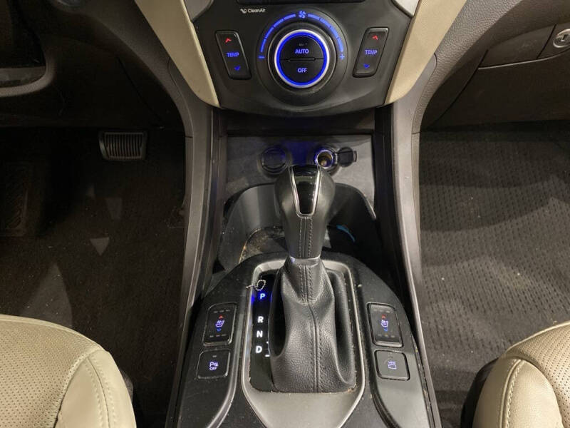 2017 Hyundai Santa Fe Sport 2.0T Ultimate