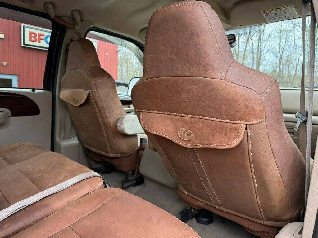 2005 Ford F-350 Super Duty 49