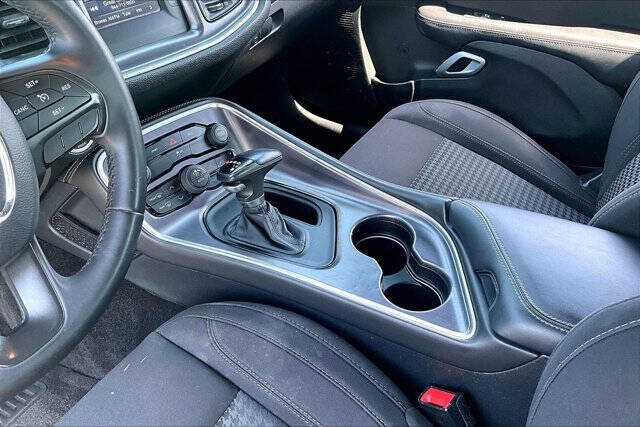 2015 Dodge Challenger SXT