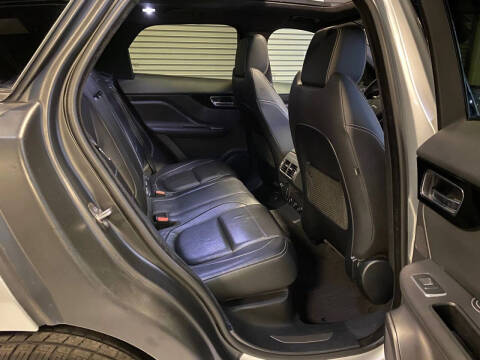 2019 Jaguar F-PACE S