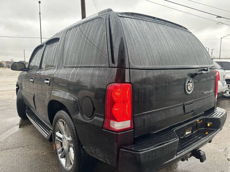 2003 Cadillac Escalade