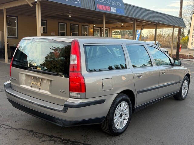 2004 Volvo V70 2.4