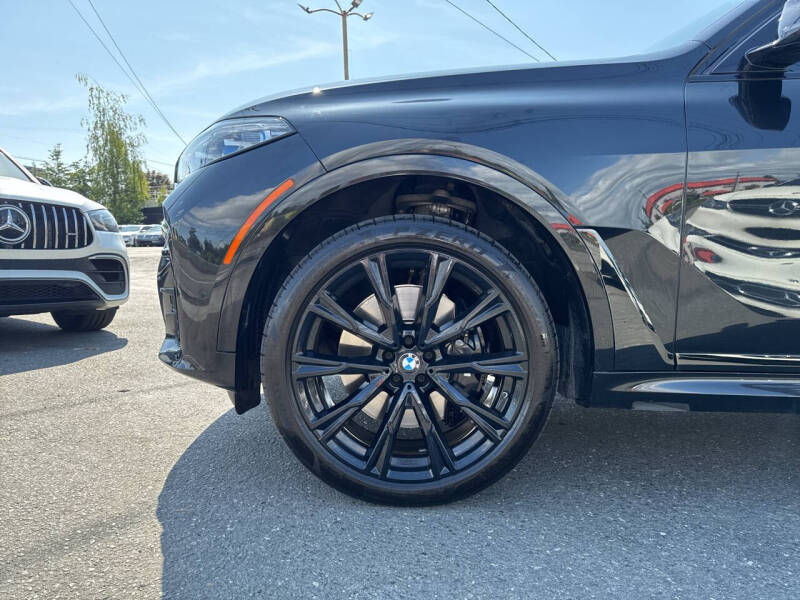Used 2021 BMW X7 M50i with VIN 5UXCX6C01M9H62036 for sale in Edmonds, WA