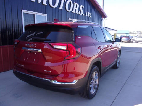 2023 GMC Terrain SLT