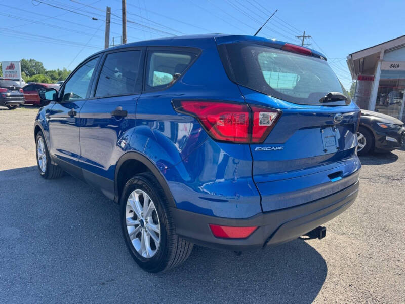 2019 Ford Escape S