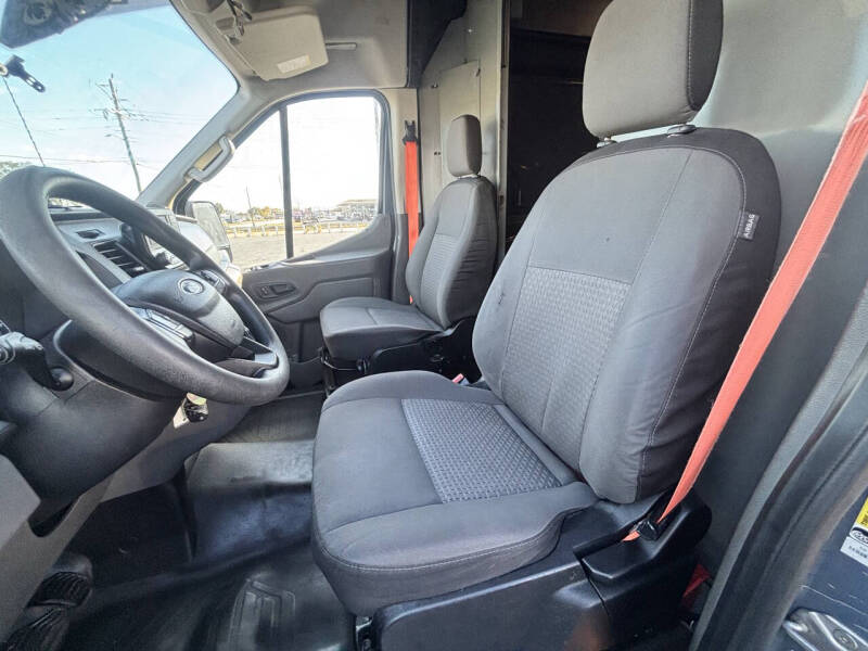 2020 Ford Transit 250