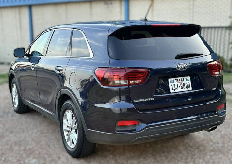 2019 Kia Sorento LX