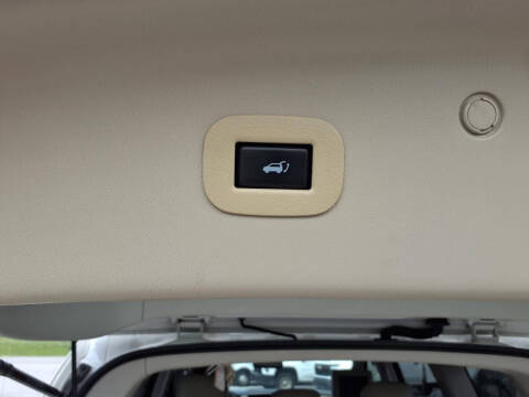 2012 Infiniti QX56