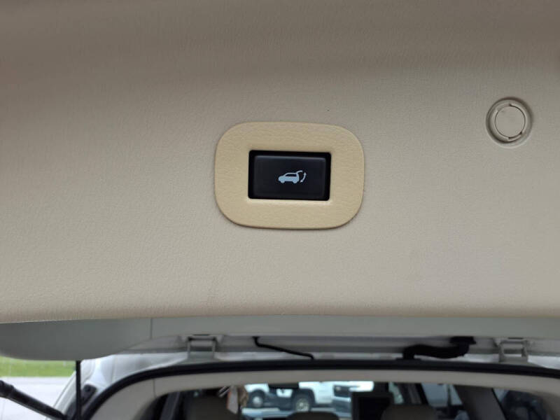 2012 Infiniti QX56