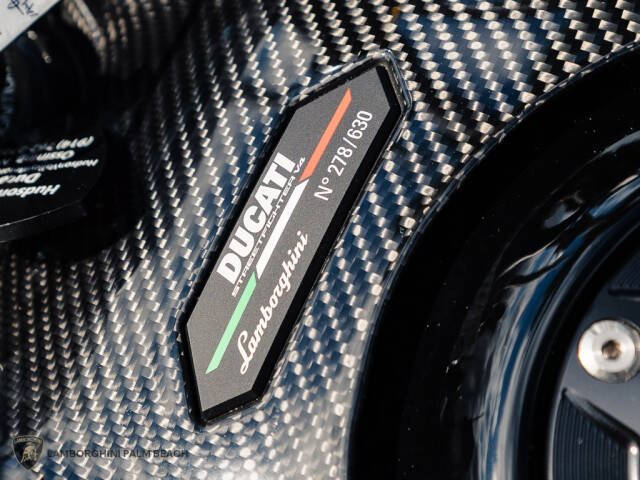 2023 Ducati STREETFIGHTER