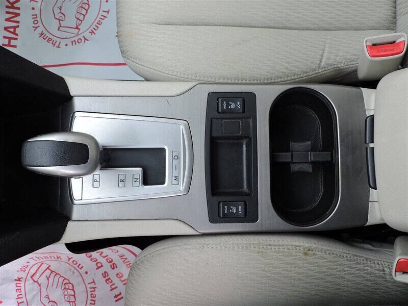 2010 Subaru Outback 2.5i Premium