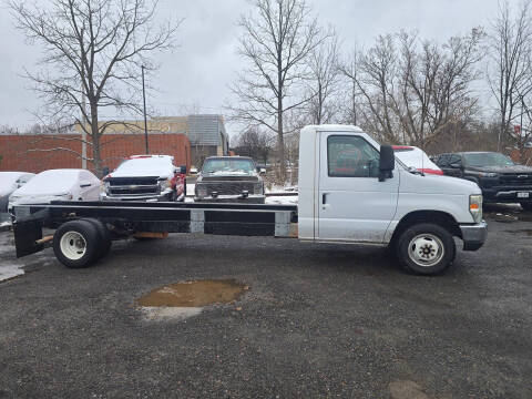 2011 Ford E-Series E-450 SD