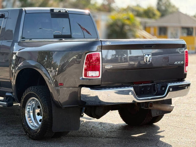 2017 RAM 3500 Laramie