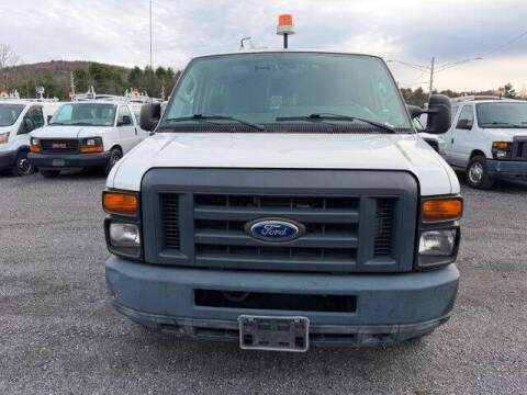 2014 Ford E-Series E-350 SD