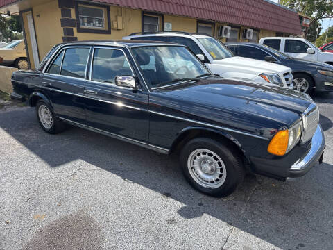 1983 Mercedes-Benz 300-Class 300 D