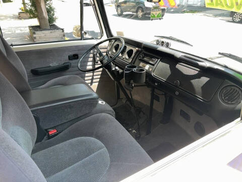 1977 Volkswagen Type 2