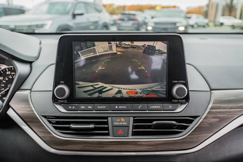 2025 Nissan Altima 2.5 SV