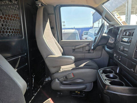 2018 Chevrolet Express 2500