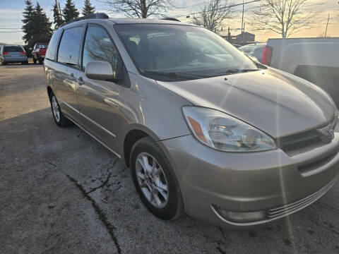 2004 Toyota Sienna XLE Limited 7 Passenger