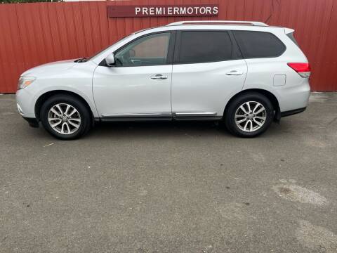 2013 Nissan Pathfinder for sale at PREMIERMOTORS  INC. in Milton Freewater OR