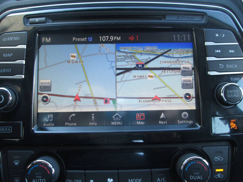 2017 Nissan Maxima 3.5 SR