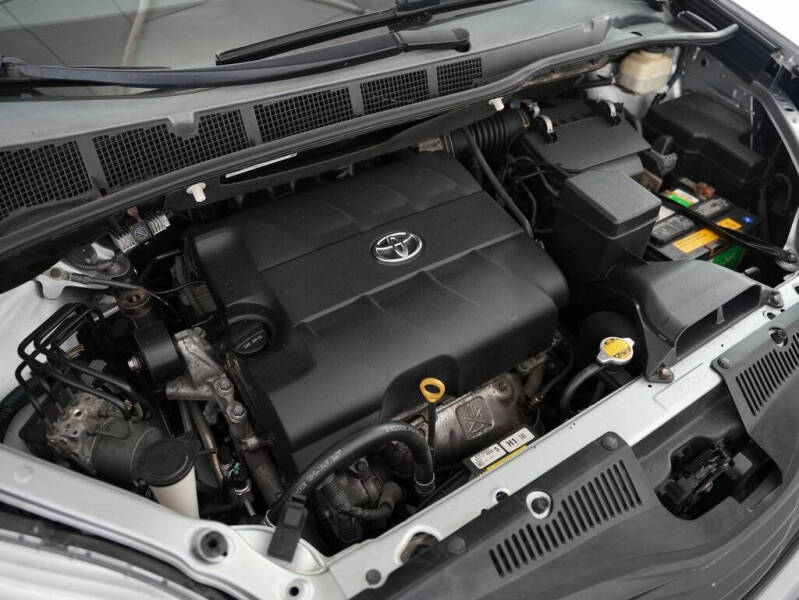 2015 Toyota Sienna L 7-Passenger