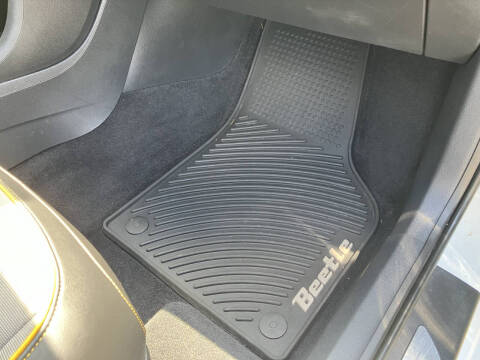 2016 Volkswagen Beetle 1.8T Dune PZEV