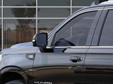 2024 GMC Yukon XL SLT