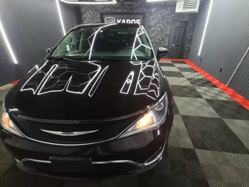 2018 Chrysler Pacifica Touring Plus