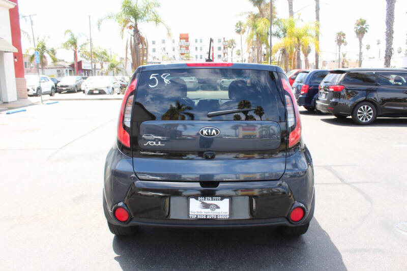 2016 Kia Soul +
