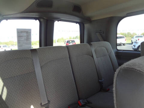 2017 Chevrolet Express LS 2500