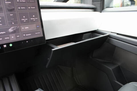 2024 Tesla Cybertruck Cyberbeast