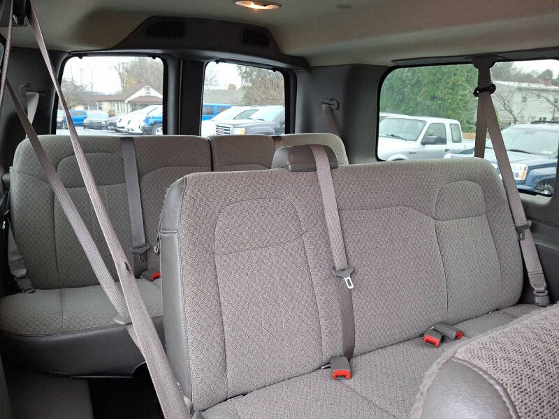 2017 Chevrolet Express LS 2500