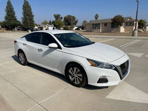 2019 Nissan Altima for sale at Gold Rush Auto Wholesale in Sanger CA