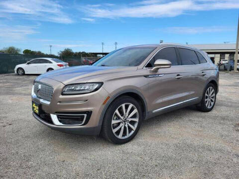 2019 Lincoln Nautilus Select