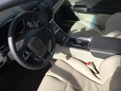 2019 Lincoln Continental Select