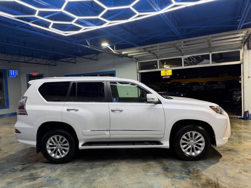 2017 Lexus GX 460