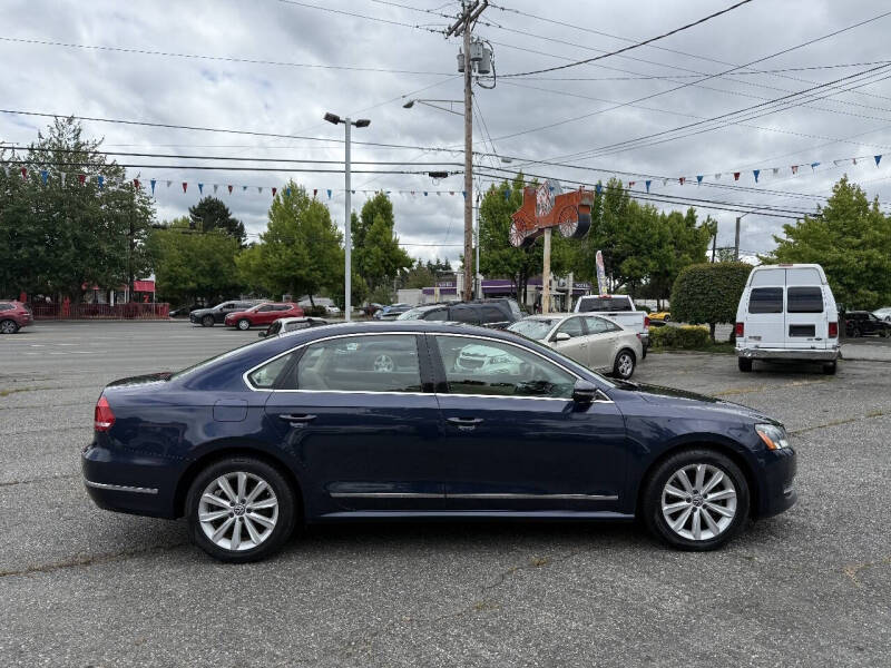 2012 Volkswagen Passat SEL Premium PZEV