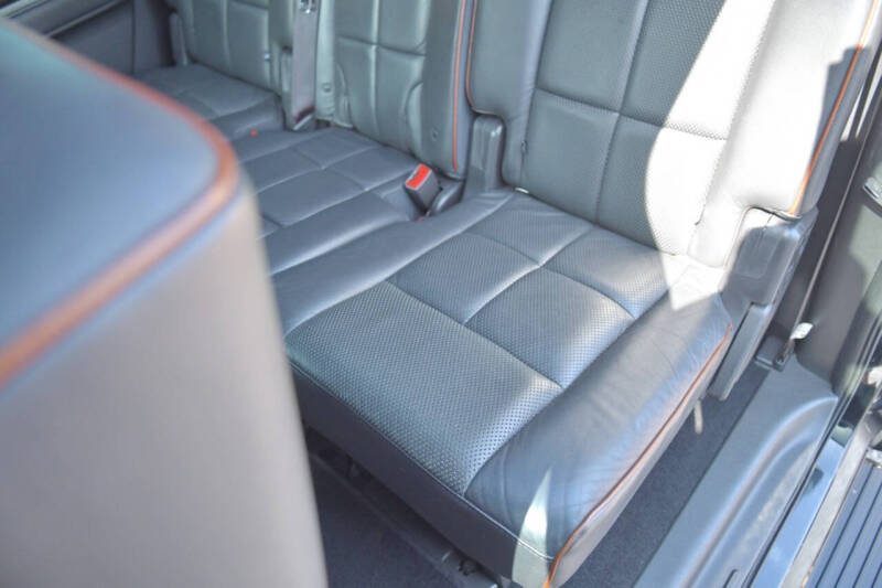 2009 Lincoln Navigator L