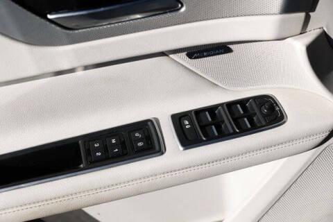 2017 Jaguar XF 35t Prestige