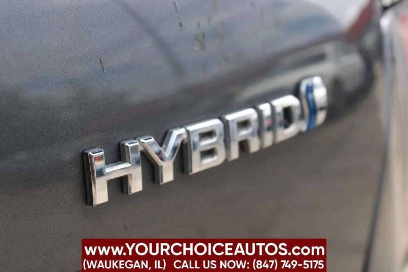 2017 Toyota Prius Two