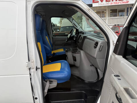 2010 Ford E-Series E-250