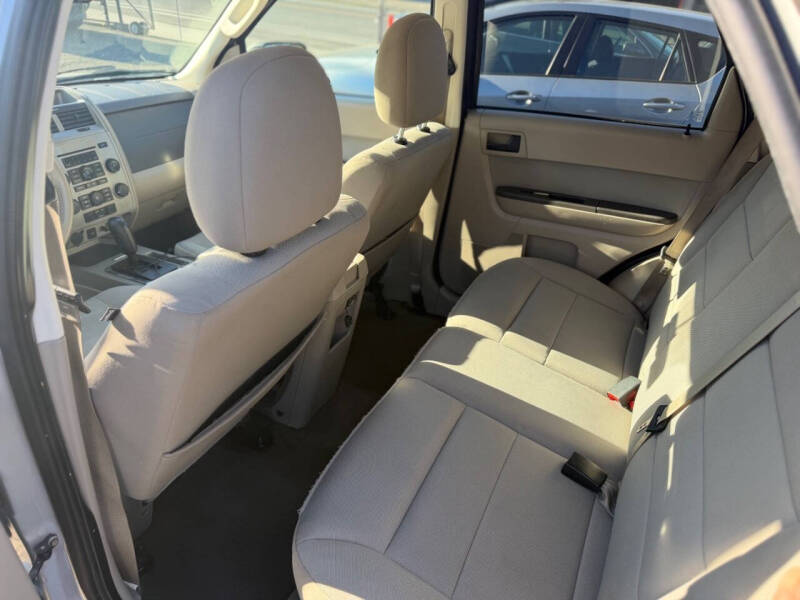 2011 Ford Escape XLT