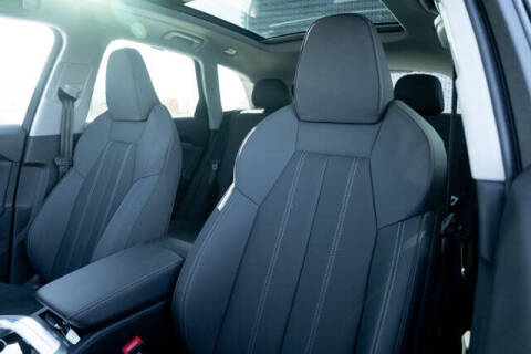 2025 Audi Q5 quattro Premium Plus TFSI